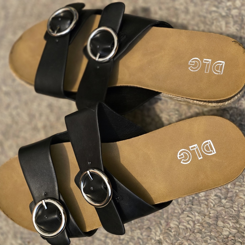 DLG Black Women's Sandals